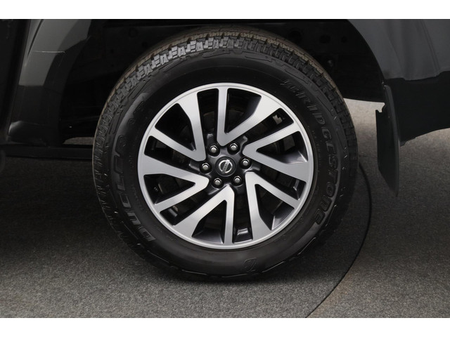 Nissan Navara 2.3 dCi Optima Double Cab Trekhaak Navigatie Rondomzicht Camera Origineel NL