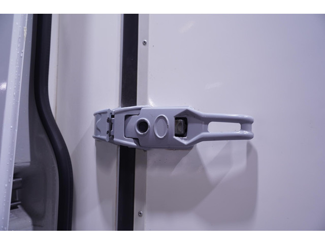 Volkswagen Crafter 2.0 TDI 140 pk DSG Aut. L4H3 Koel Vries Dag Nacht Airco, Apple Carplay, Laadruimte Pakket, PDC V+A, 3-Zits