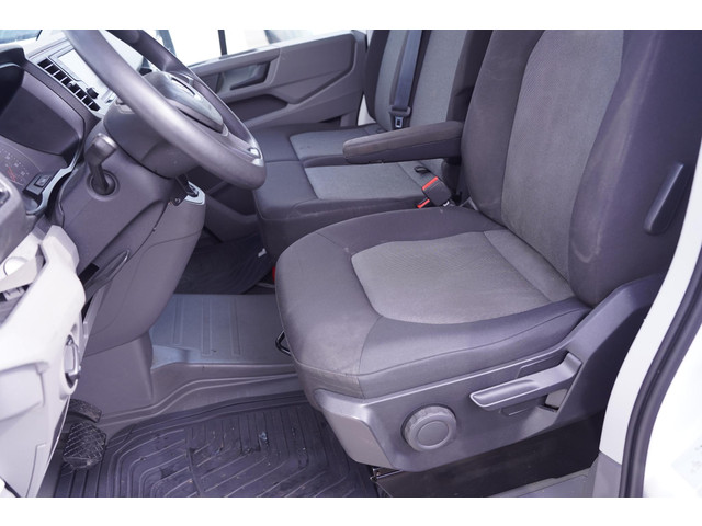 Volkswagen Crafter 2.0 TDI 140 pk DSG Aut. L4H3 Koel Vries Dag Nacht Airco, Apple Carplay, Laadruimte Pakket, PDC V+A, 3-Zits