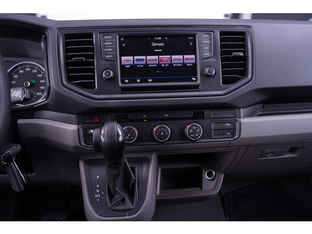 Volkswagen Crafter 2.0 TDI 140 pk DSG Aut. L4H3 Koel Vries Dag Nacht Airco, Apple Carplay, Laadruimte Pakket, PDC V+A, 3-Zits