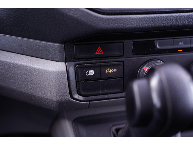 Volkswagen Crafter 2.0 TDI 140 pk DSG Aut. L4H3 Koel Vries Dag Nacht Airco, Apple Carplay, Laadruimte Pakket, PDC V+A, 3-Zits