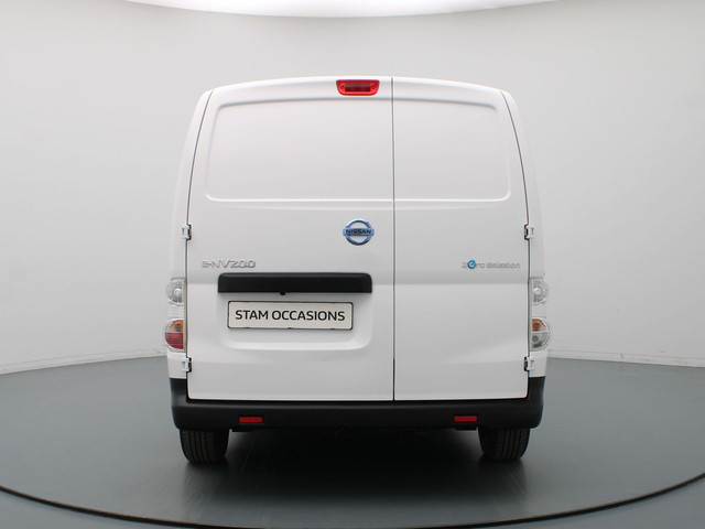 Nissan e-NV200 109pk Business 40 kWh Camera | Climate | Navi | Stoel-stuurverwarming