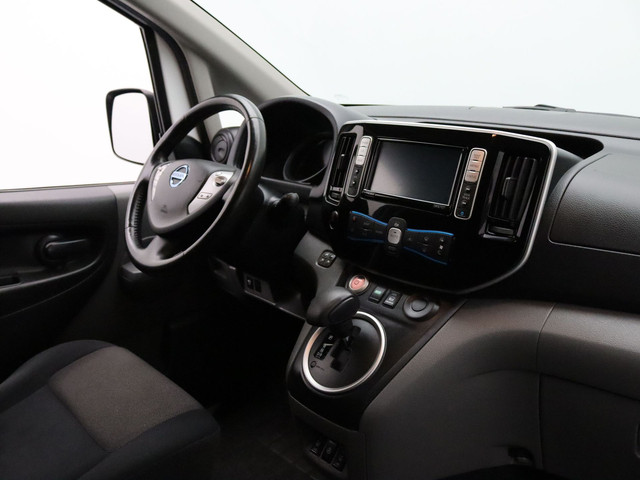 Nissan e-NV200 109pk Business 40 kWh Camera | Climate | Navi | Stoel-stuurverwarming