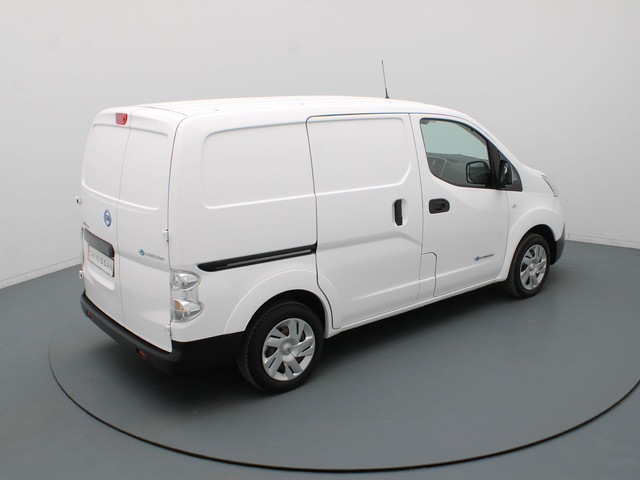 Nissan e-NV200 109pk Business 40 kWh Camera | Climate | Navi | Stoel-stuurverwarming