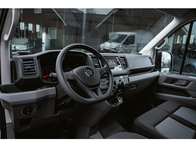 Volkswagen Crafter 35 2.0 TDI 177PK L4 Open laadbak Airco | Cruise control | 3-zits | LxBxH 430x203x40 cm |