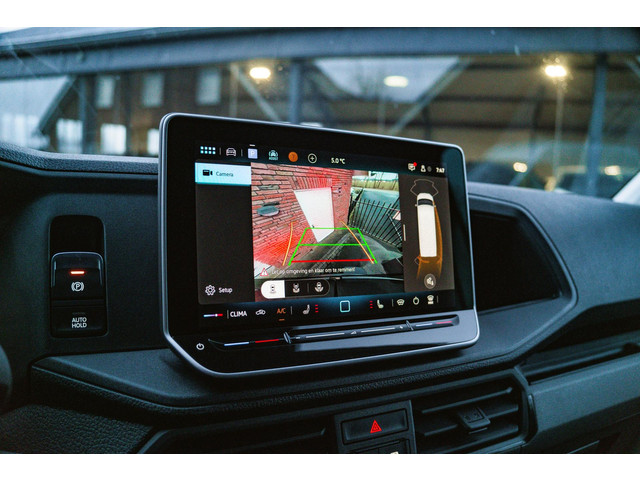 Volkswagen Crafter 2.0 TDI 177PK Automaat L3H3 Comfortline 2x LED | NAVI | Ergo. bestuurdersstoel | Camera | Trekhaak |