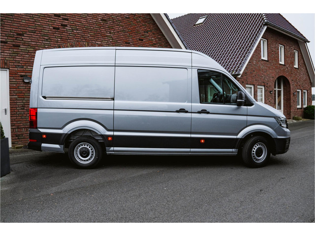 volkswagen-crafter-2.0-tdi-140pk-automaat-l3h3-comfortline-2x-led---navi---camera---trekhaak---airco--