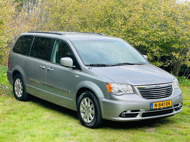 chrysler-grand-voyager-3.6-v6-stowgo-trekhaak-lpg-7pers