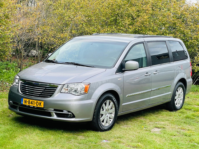 Chrysler Grand Voyager 3.6 V6 Stow&Go Trekhaak LPG 7Pers