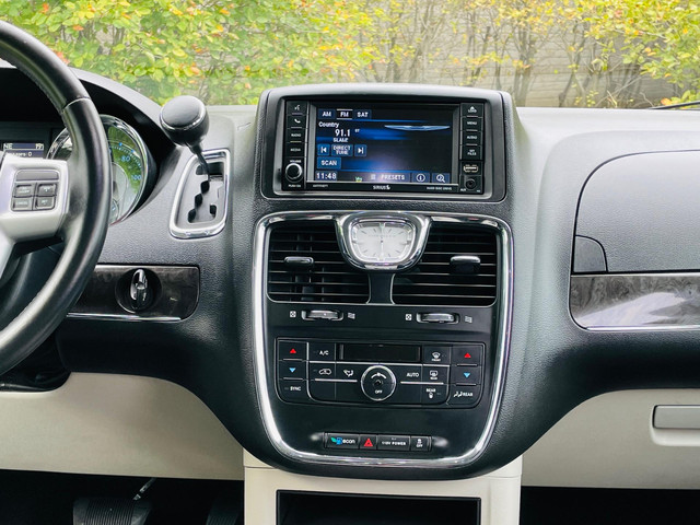 Chrysler Grand Voyager 3.6 V6 Stow&Go Trekhaak LPG 7Pers