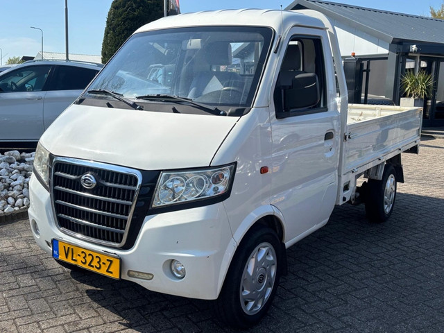daihatsu-hi-jet-hijet-gonow-way-pick-up-benzine-laadbak-2014