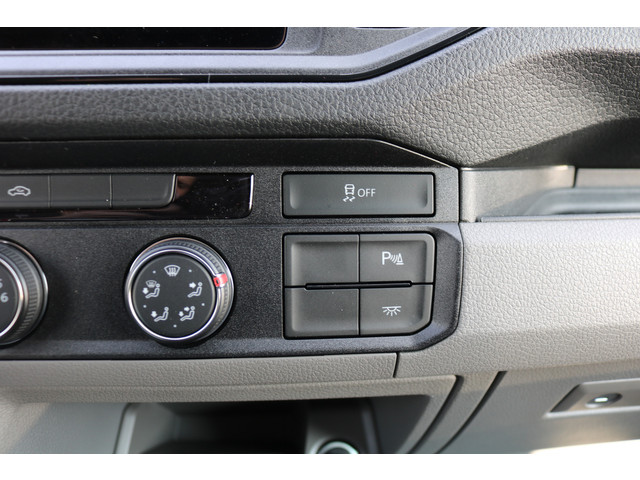 Volkswagen Crafter 2.0 TDI 177pk L3 H2 Automaat Airco Navigatie Camera Trekhaak