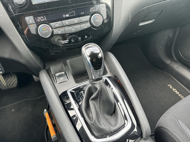 Nissan QASHQAI 1.2 Acenta Automaat  trekhaak navi camera