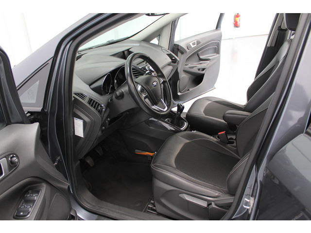 Ford EcoSport 1.0 EcoBoost Titanium 126PK, ZEER NETTE AUTO | DEELS LEER | NAVIGATIE | CRUISE | STOELVERWARMING | RUITVERWARMING
