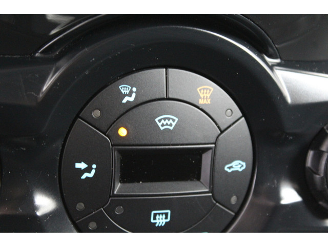 Ford EcoSport 1.0 EcoBoost Titanium 126PK, ZEER NETTE AUTO | DEELS LEER | NAVIGATIE | CRUISE | STOELVERWARMING | RUITVERWARMING