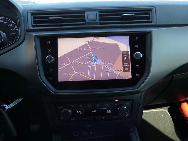 Seat Ibiza 1.0 EcoTSI 95pk Business Intense | Stoelverwarming | Carplay |