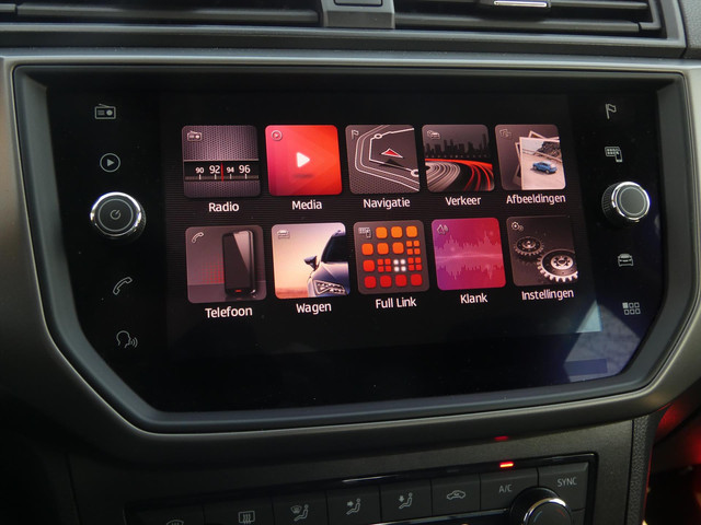 Seat Ibiza 1.0 EcoTSI 95pk Business Intense | Stoelverwarming | Carplay |