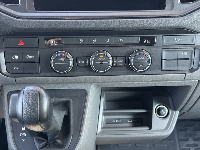 Volkswagen Crafter 35 2.0 TDI L3H3 Automaat | NL-auto | 1e eigenaar | Navi | Carplay | Camera | Clima | PDC