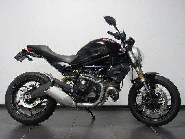 ducati-monster-797