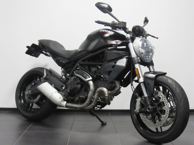 Ducati Monster 797