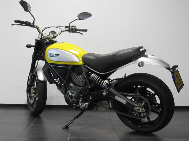 Ducati Scrambler ICON