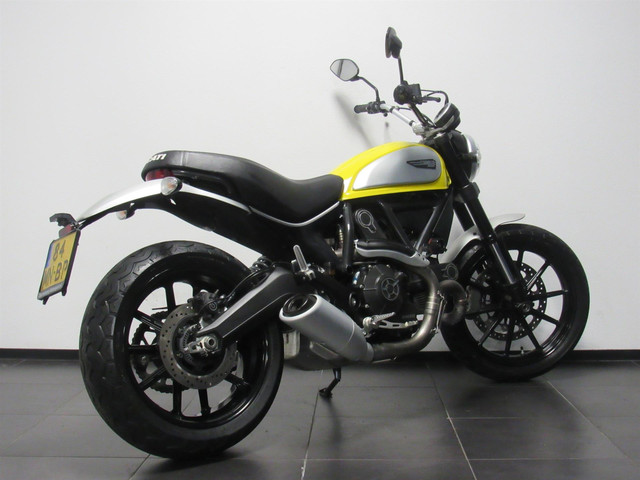 Ducati Scrambler ICON