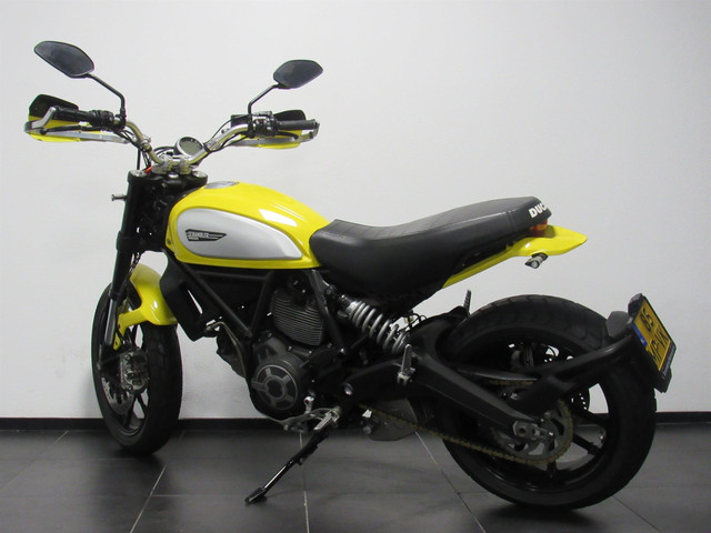 Ducati Scrambler ICON