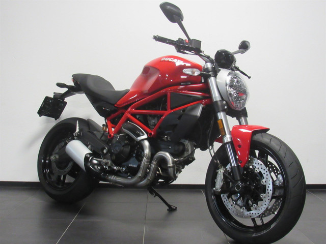Ducati Monster 797
