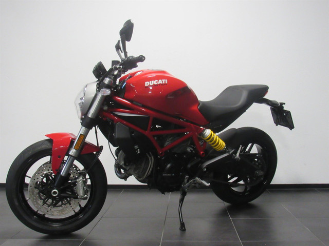 Ducati Monster 797