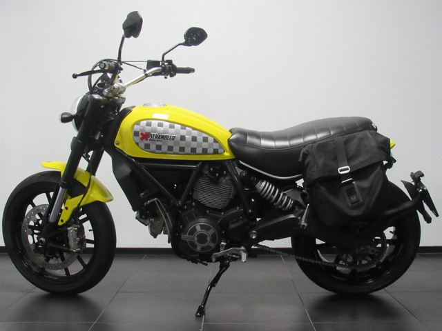Ducati Scrambler ICON