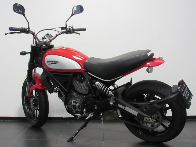 Ducati Scrambler ICON
