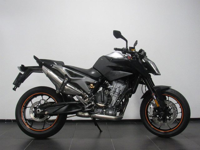ktm-790-duke-abs