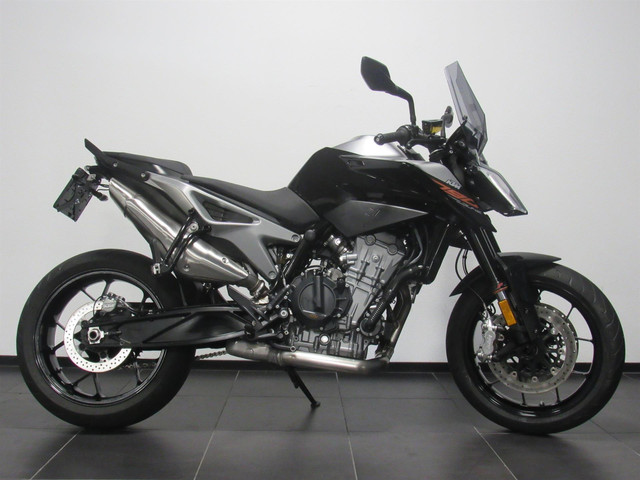 ktm-790-duke-abs
