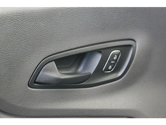 Ford E-Transit 350 L2H2 Trend 68 kWh Pro Power on board, Navigatie, Adaptieve Cruise, 360 camera