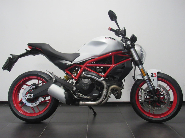 ducati-monster-797