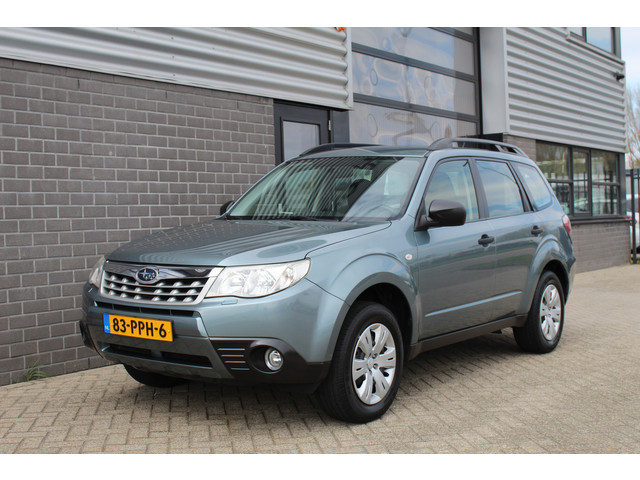subaru-forester-2.0-x-intro-4x4---clima---cruise---n.a.p.
