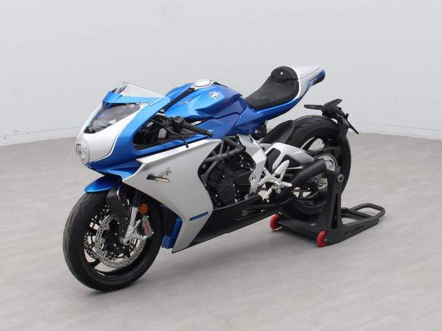 mv-agusta-superveloce-800-147pk-alpine-editie-nr-076-110-arrow-race-uitlaat---nieuw---zonder-km----nl-kenteken