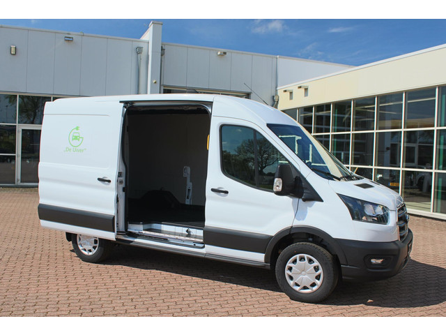 Ford E-Transit 350 L2H2 Trend 68 kWh Pro Power on board, Navigatie, Adaptieve Cruise, 360 camera
