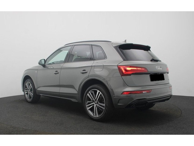 Audi Q5 50 TFSI e S Line ACC Trekhaak Sportstoelen 20 Inch Bang und Olufsen Audi Virtual Cockpit