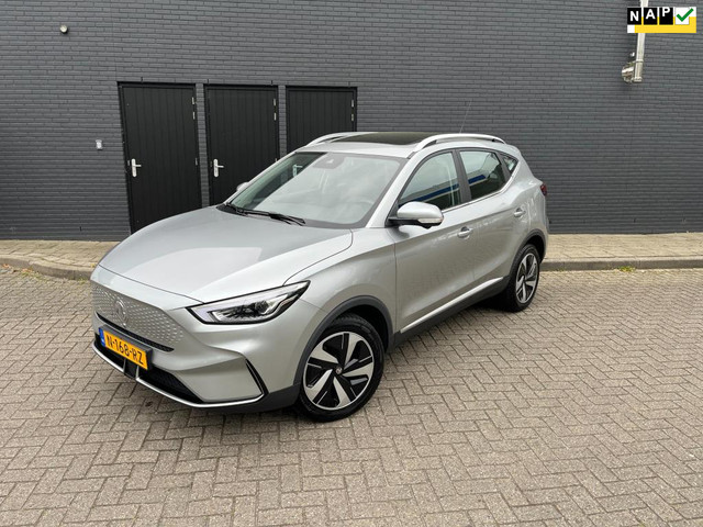 mg-zs-ev-long-range-luxury-70-kwh-wltp-440km-panoramadak-leer-360-cam