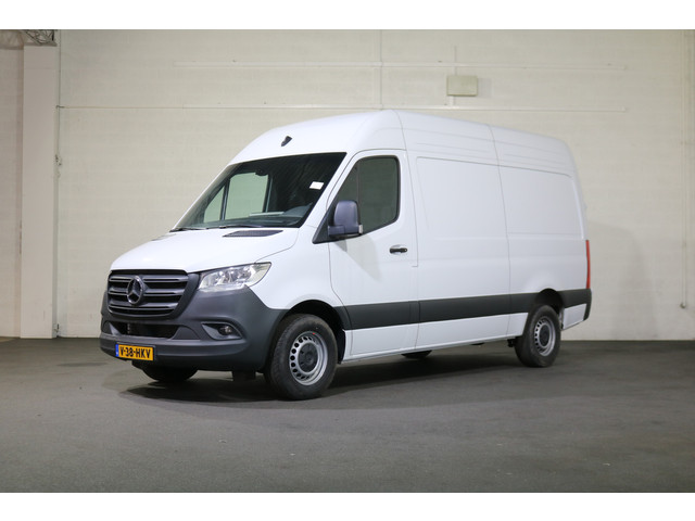 mercedes-benz-sprinter-317-cdi-l2-h2-airco-mbux-camera