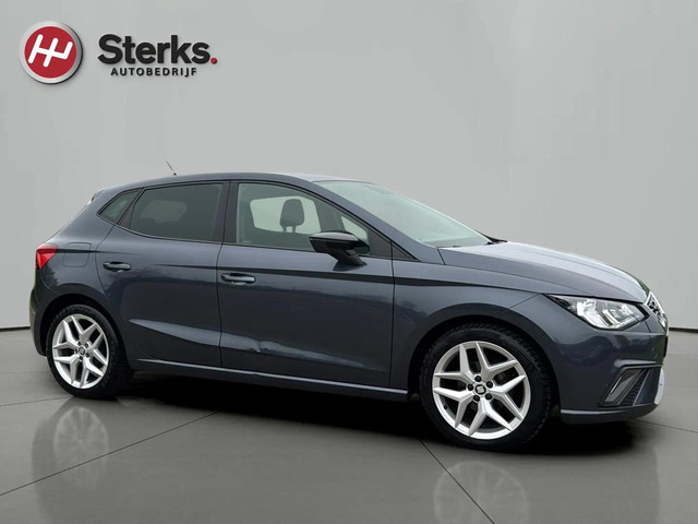 Seat Ibiza 1.0 TSI FR CARPLAY CLIMAAT CONTROL 17LM VELGEN CAMERA PDC NL AUTO
