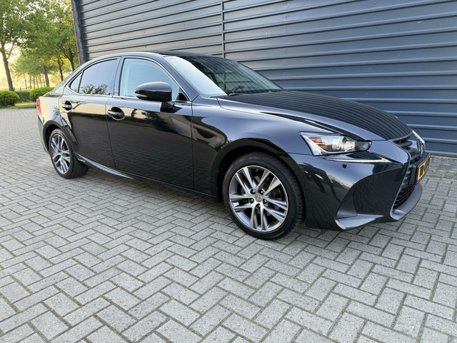 lexus-is-300h-hybrid-business-line-cruise-camera-automaat