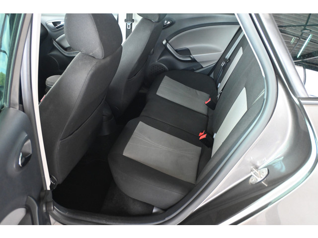 Seat Ibiza ST 1.2 TSI Automaat Style Airco Navigatie Cruise Control Trekhaak Rijklaarprijs Inruil Mogelijk!