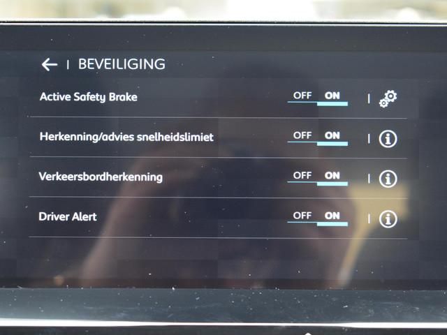 Citroen ë-C4 X You 50 kWh 136pk | Android auto Apple carplay |