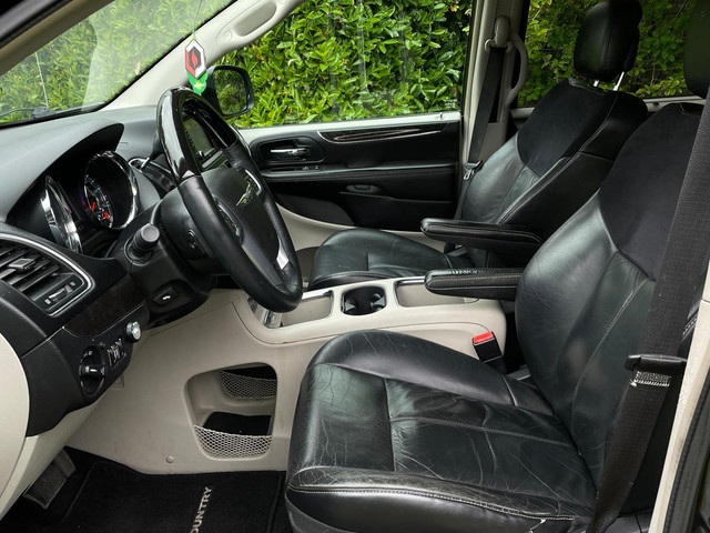 Chrysler Grand Voyager Limited Edition 3.6 V6 Stow&Go 3XTV DVD