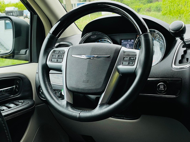 Chrysler Grand Voyager Limited Edition 3.6 V6 Stow&Go 3XTV DVD