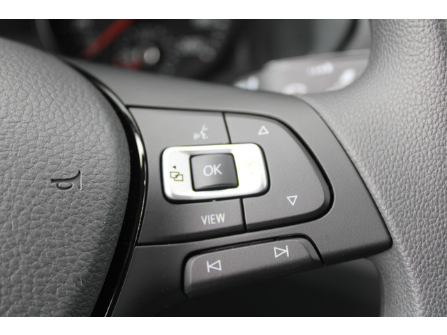 Volkswagen Crafter 35 2.0 TDI L3H3 177pk - 2x Schuifdeur - LED - Trekhaak - Navigatie - DAB - Geveerde stoel - Camera - Stoelverwarming - Rijklaar