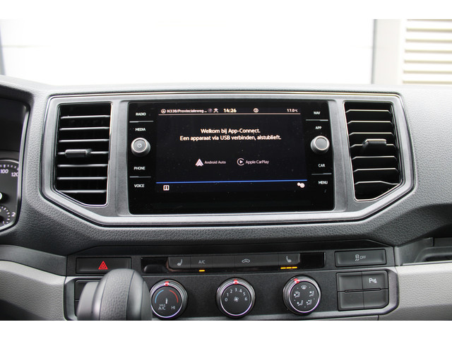 Volkswagen Crafter 35 2.0 TDI L3H3 177pk - 2x Schuifdeur - LED - Trekhaak - Navigatie - DAB - Geveerde stoel - Camera - Stoelverwarming - Rijklaar