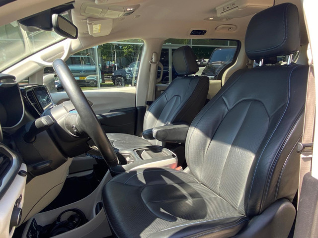 Chrysler Voyager Pacifica 3.6L Touring Plug-in Hybride